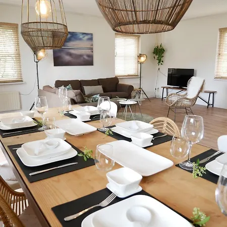 Buitenplaats Deluxe Villa Callantsoog