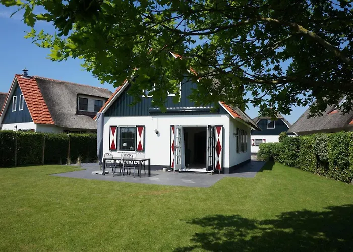 Vakantiepark Buitenplaats Villa Deluxe *