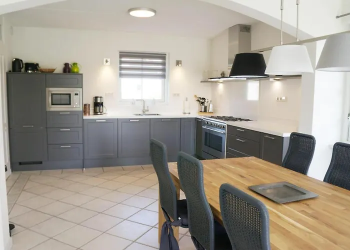 Buitenplaats Villa Deluxe Vakantiepark *